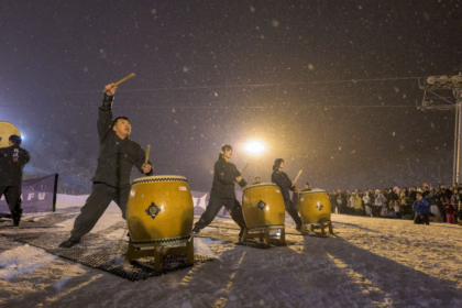 【12/31】1000発の花火と羊蹄太鼓のコラボレーション