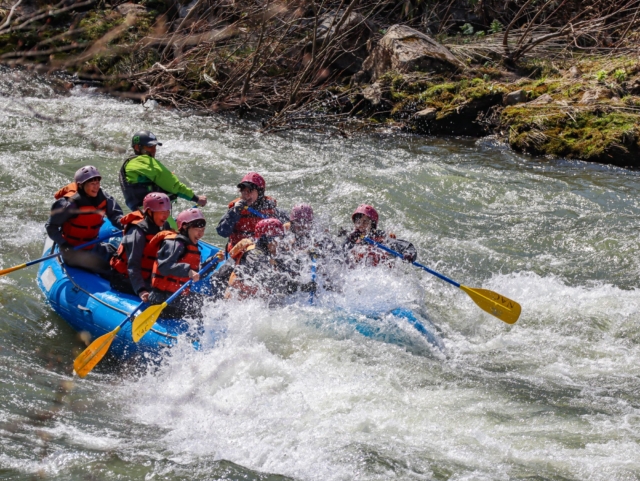 Niseko Spring Rafting